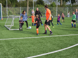 Laatste training S.K.N.W.K. JO7-1 (partijtje tegen de ouders) van maandag 27 mei 2024 (169/180)